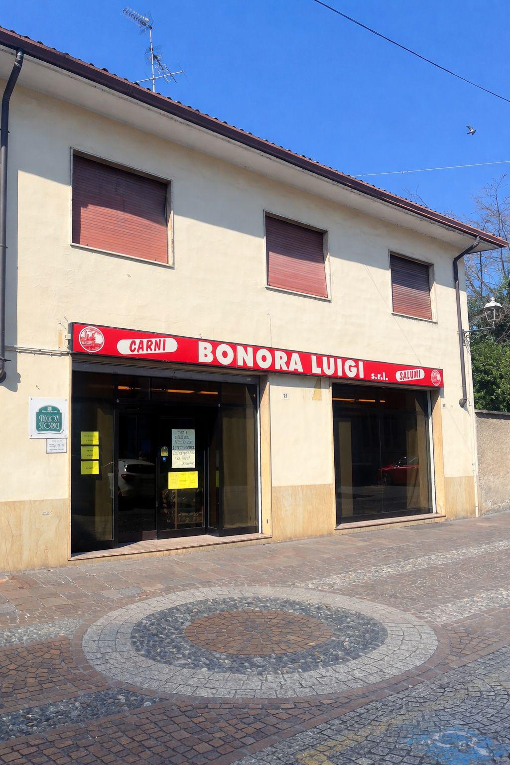Negozio Bonora Luigi — Via Piola 19/21 Inzago